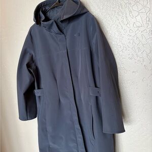 The North Face Women's Dark Blue Hooded Trench Coat parka